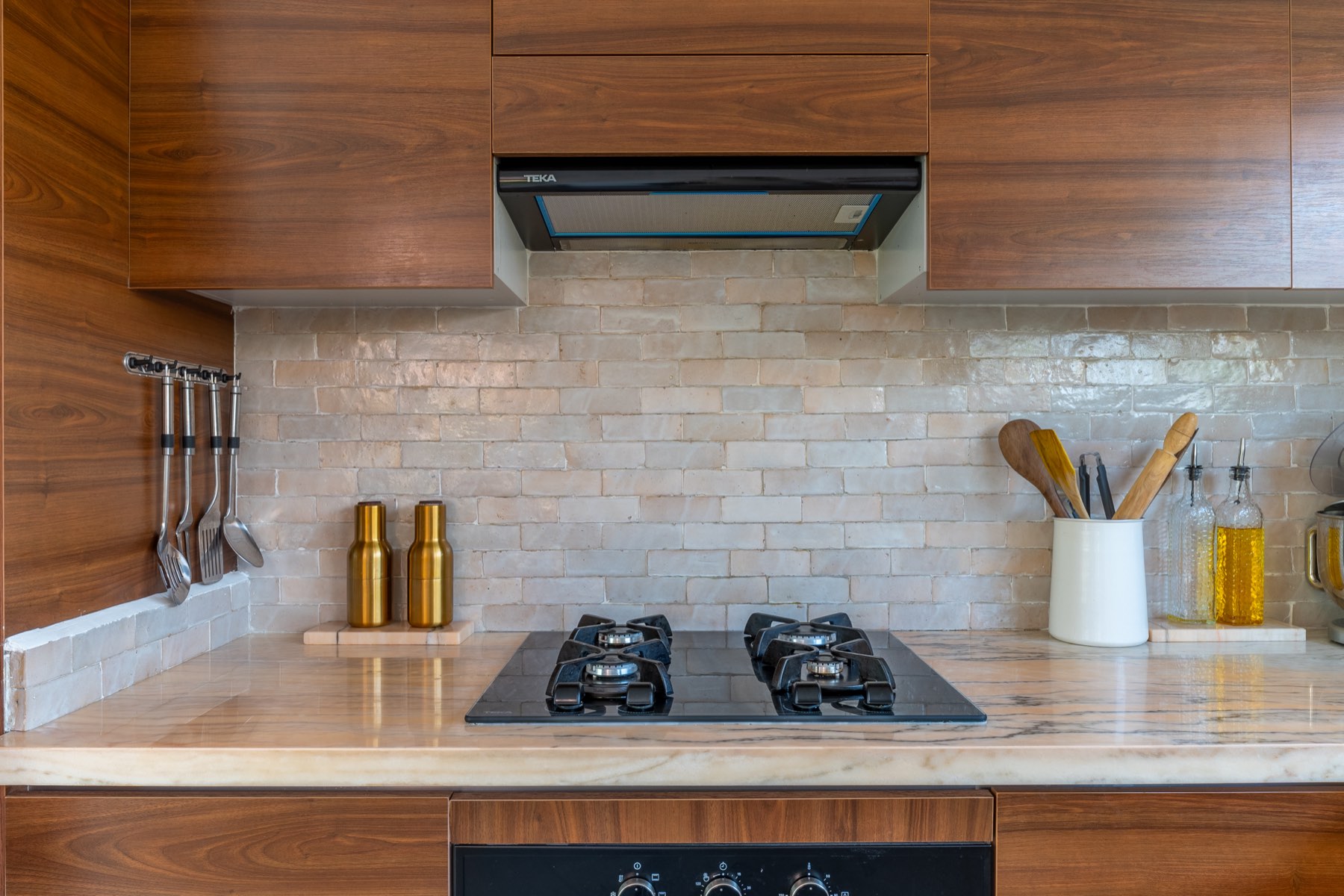 Kitchen with zellige backsplash